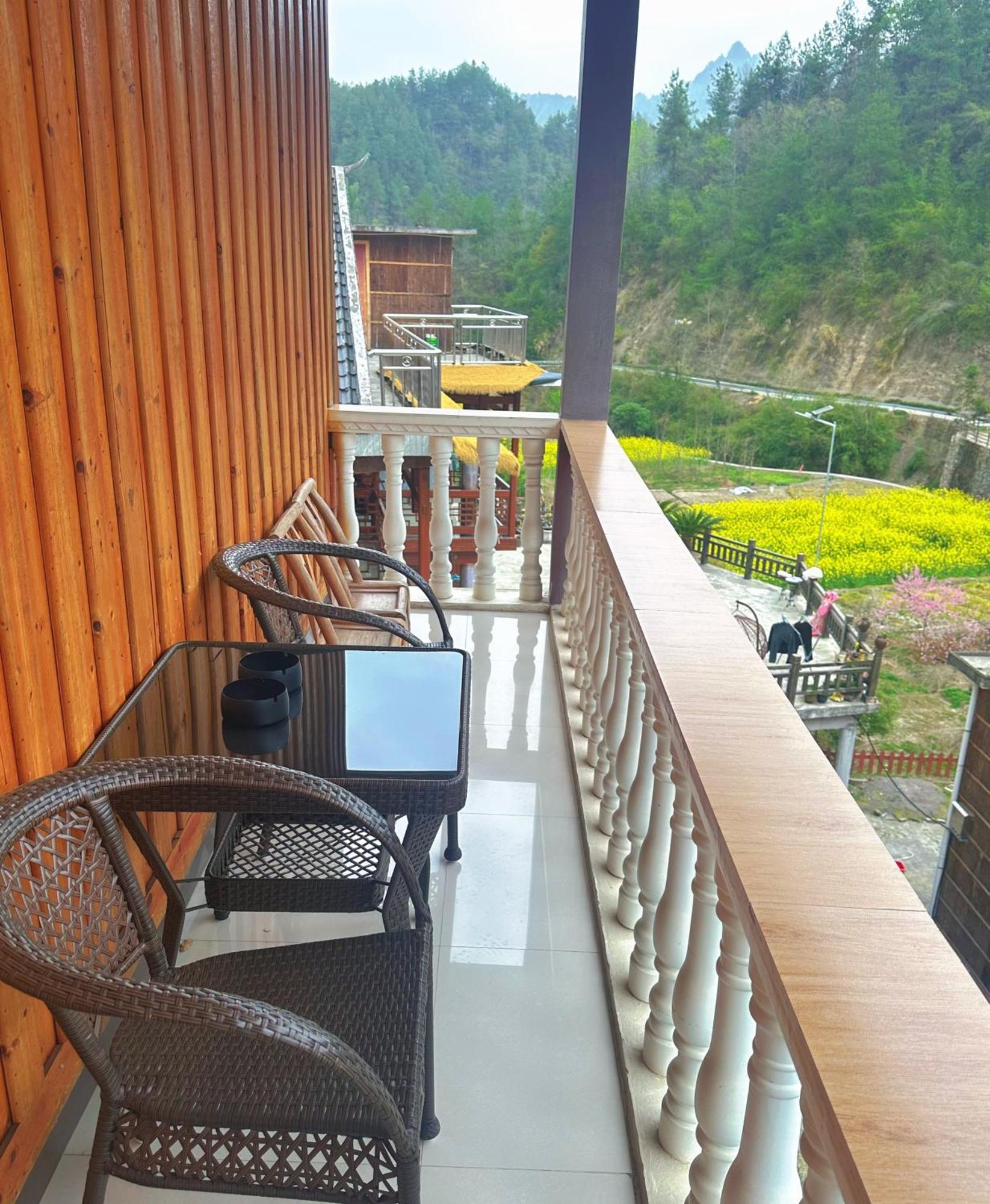 Tongfu Inn Zhangjiajie Eksteriør billede